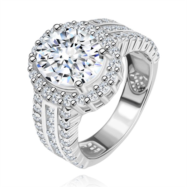 925 silver ring - engagement, wider zircon shoulders, large oval zircon